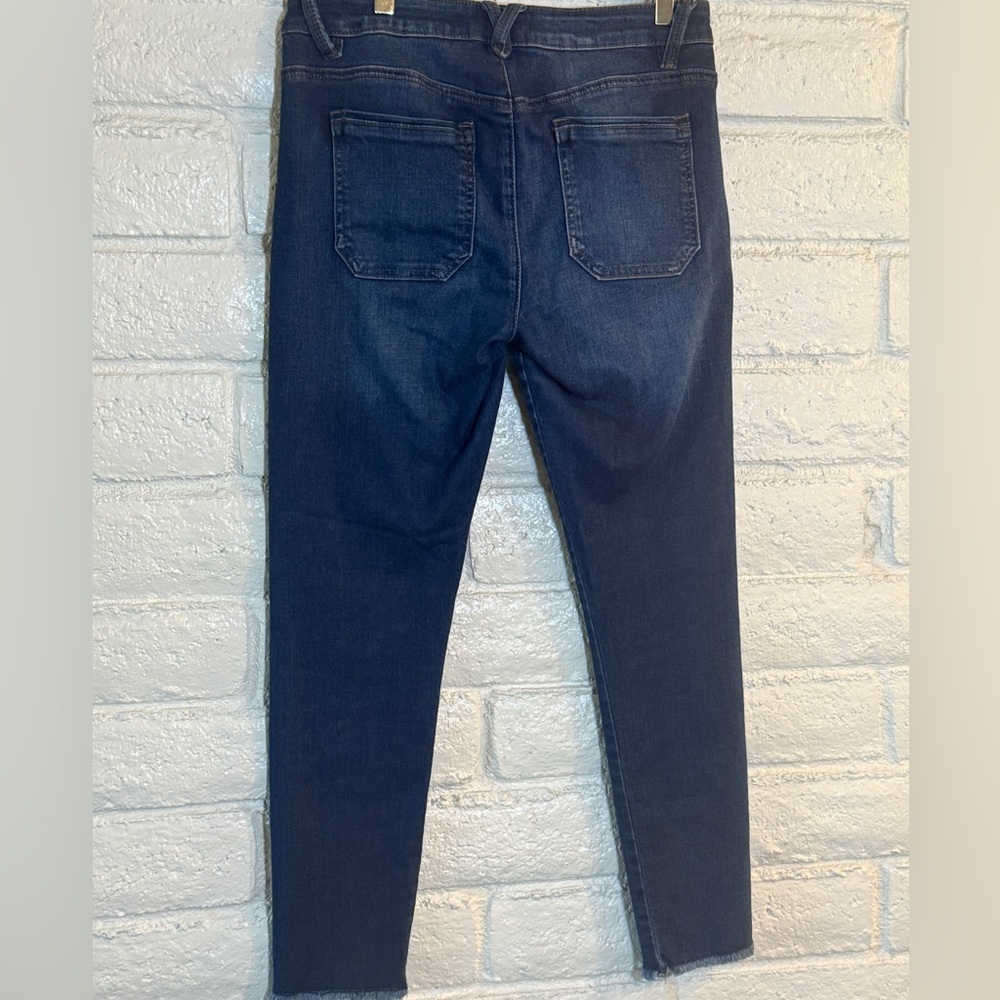Democracy Seamless Ankle Skimmer Dark Wash Jeans| Raw Hem| Skinny Stretch - Picture 5 of 7